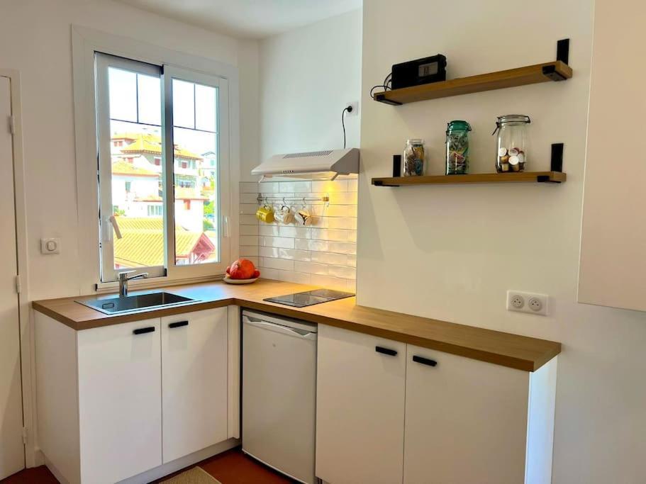 Studio Lumineux A 100M De La Plage ! Saint-Jean-de-Luz Ngoại thất bức ảnh